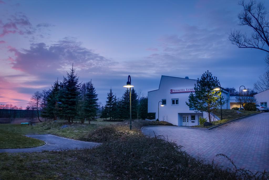 Seehotel Luisenhof Falkenhagen  Buitenkant foto
